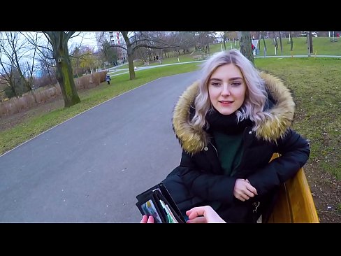 ❤️ Swallows cum panas muhrim pikeun duit - blowjob di taman ku Eva Elfie ️  Sex dina su.assistentai.ru ❌️❤